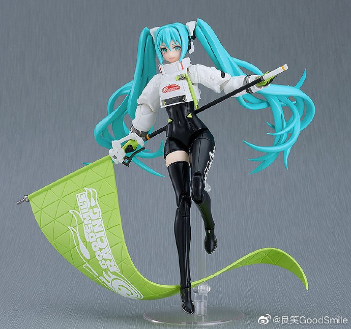 《初音未来 GT计划》专用角色「RACING MIKU 2022Ver.」塑料模型