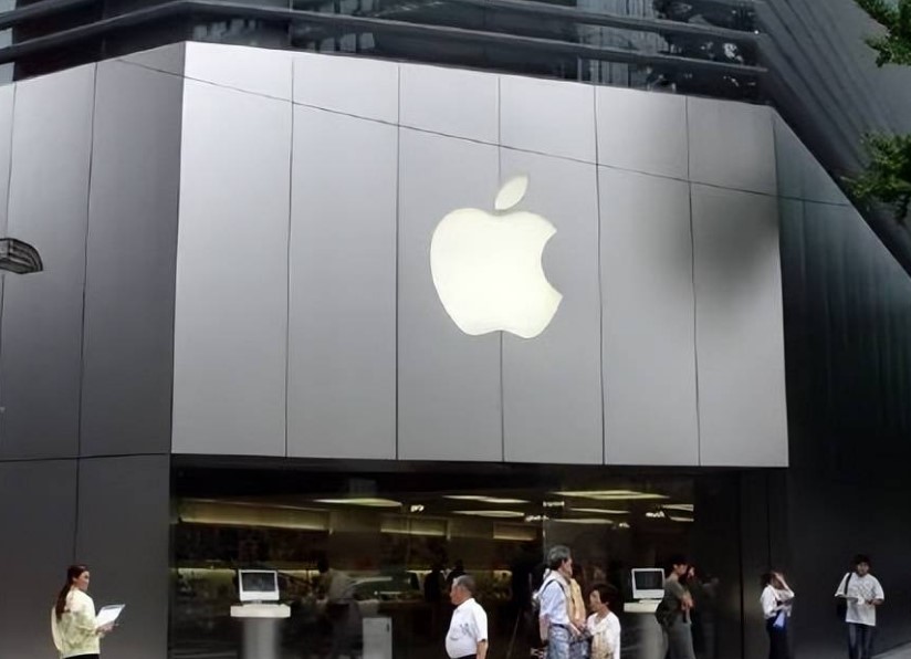 苹果公司出现2016年后首次营收下滑